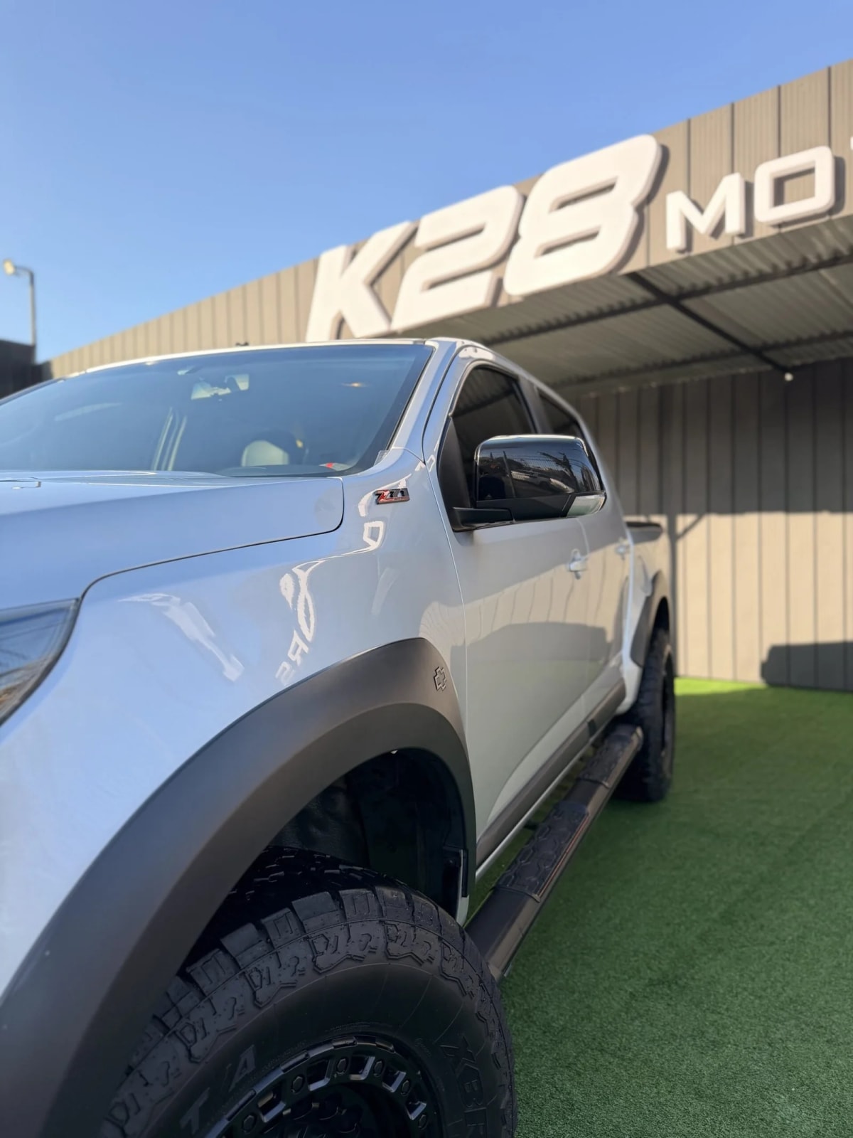 2022 Chevrolet Colorado Z71 Gris - Miniatura 9