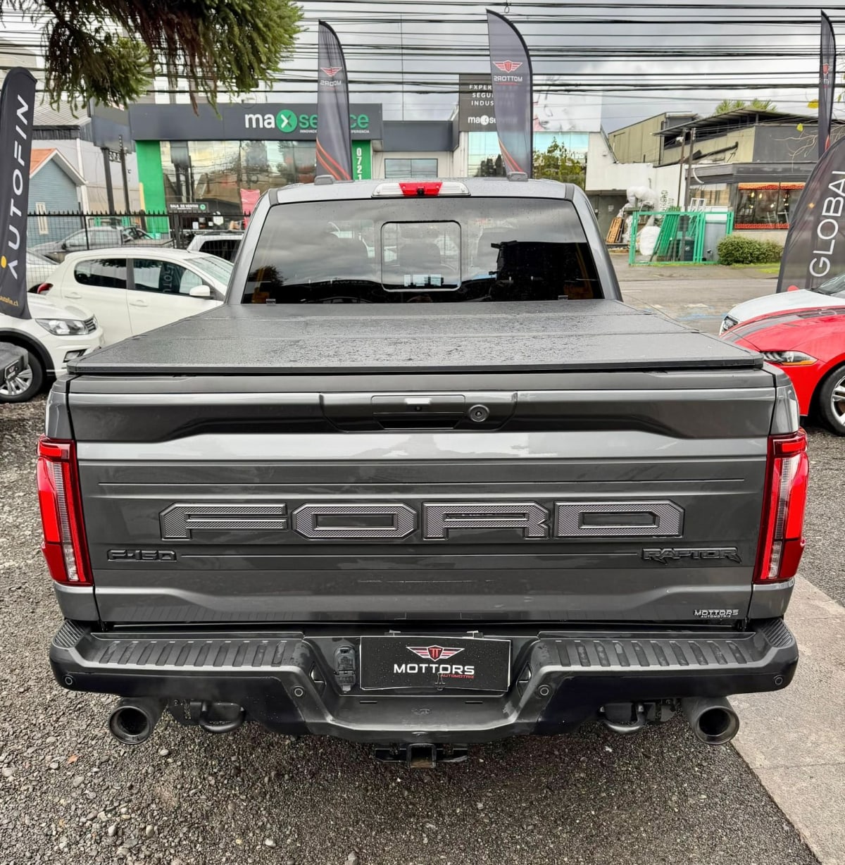 2025 Ford F-150 Raptor Gris - Miniatura 5