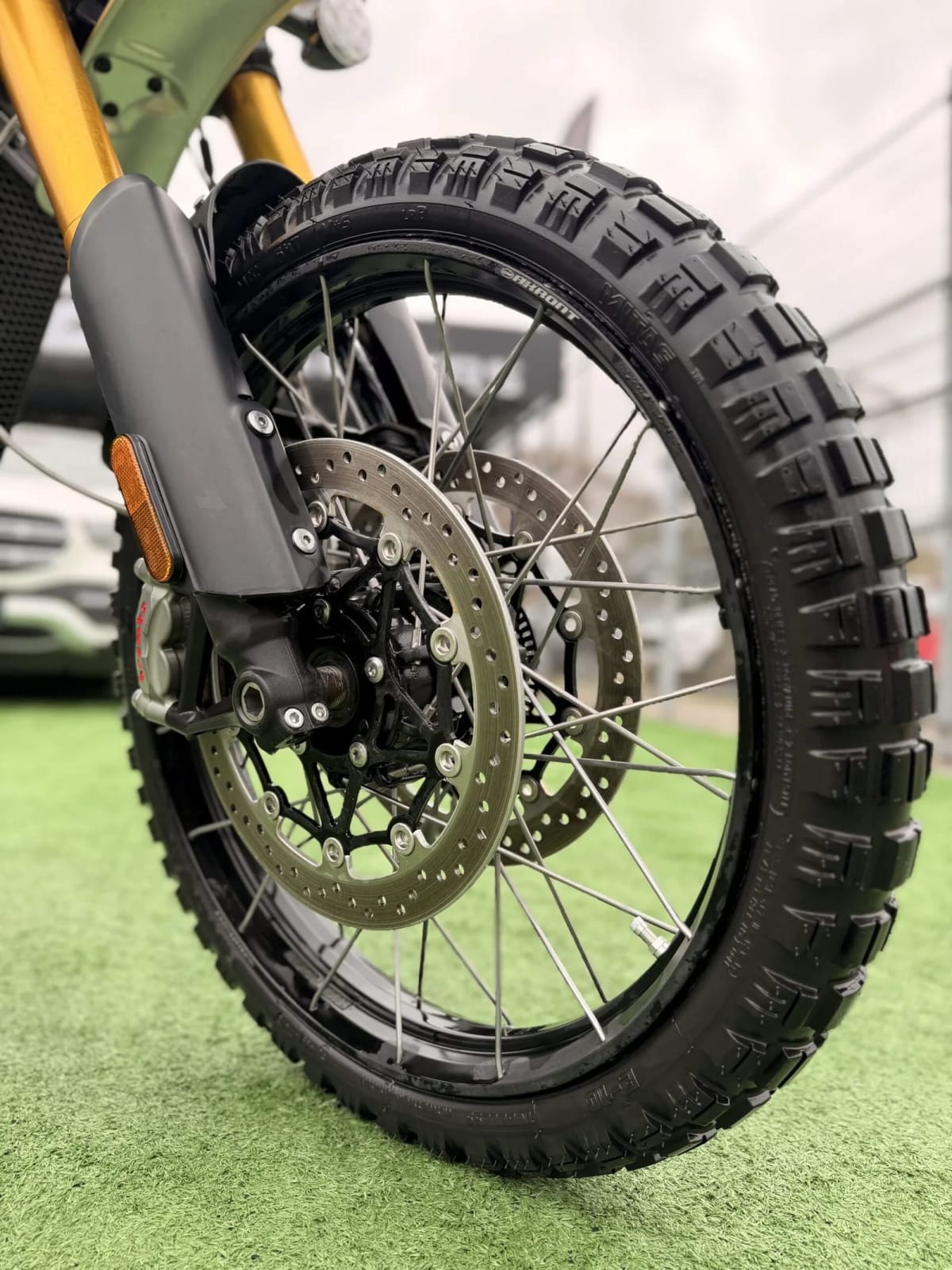 2023 Triumph Scrambler 1200 - Miniatura 4