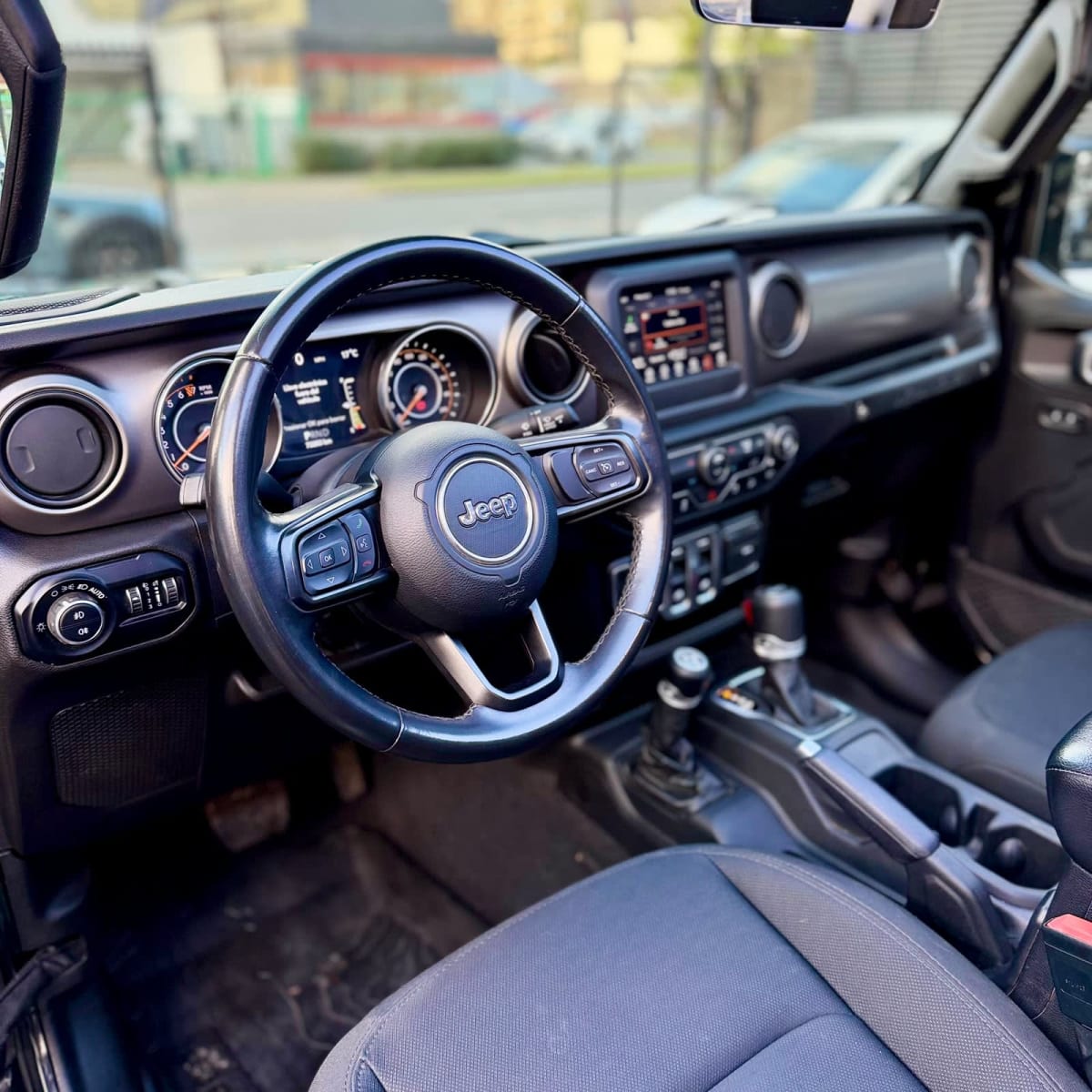2021 Jeep Wrangler 3.6 Blanco - Miniatura 7