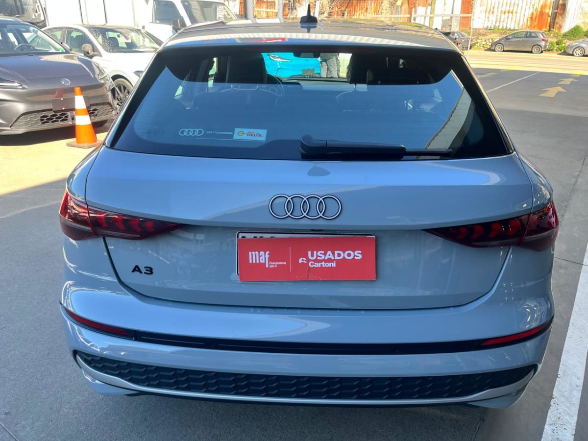 2026 Audi A3 Sportback PI - Miniatura 4