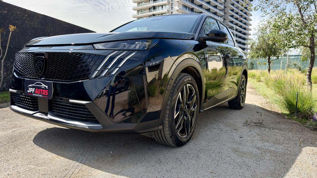 2026 Peugeot 3008 Hybrid - Miniatura 4
