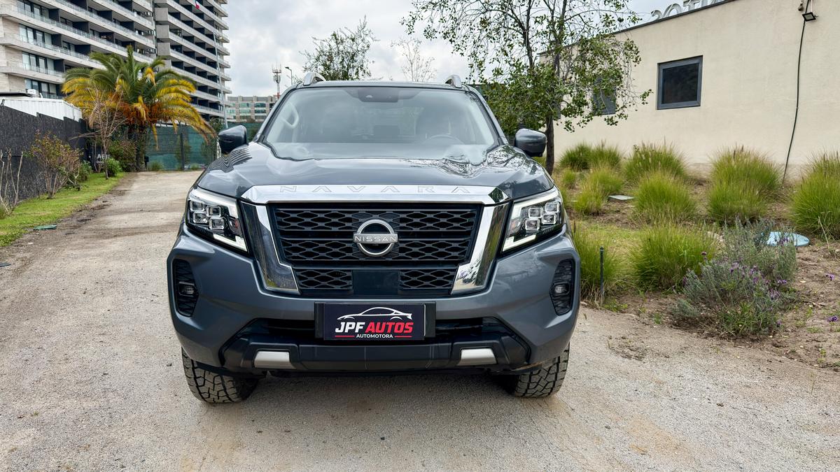 2024 Nissan Navara 2.3D - Miniatura 4