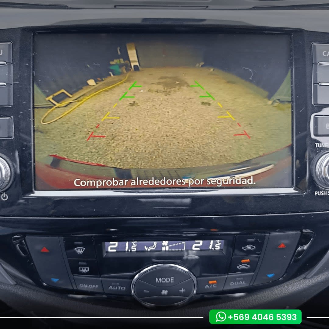 2022 Nissan NAVARA XE - Miniatura 6