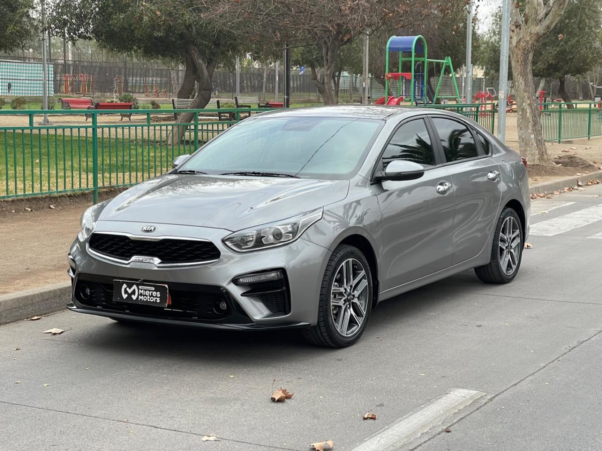 2021 Kia CERATO TAXI - Imagen 1