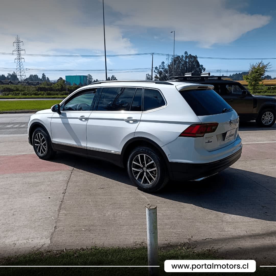 2021 Volkswagen TIGUAN COMFORTLINE - Miniatura 3