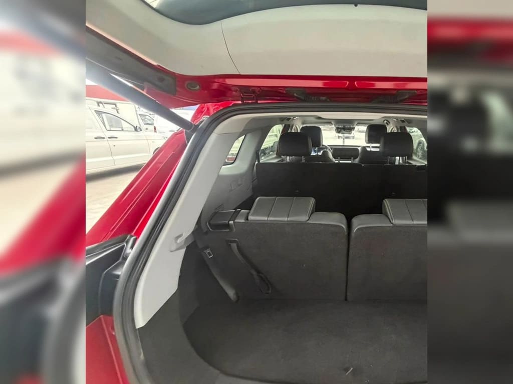 2023 Chery TIGGO 8 PRO MAX PRO Rojo - Miniatura 10