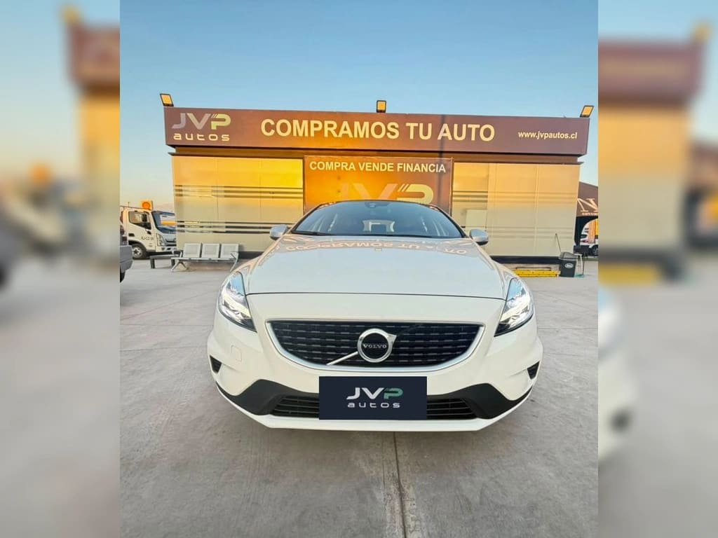 2017 VOLVO V40 2.0 Blanco - Miniatura 2