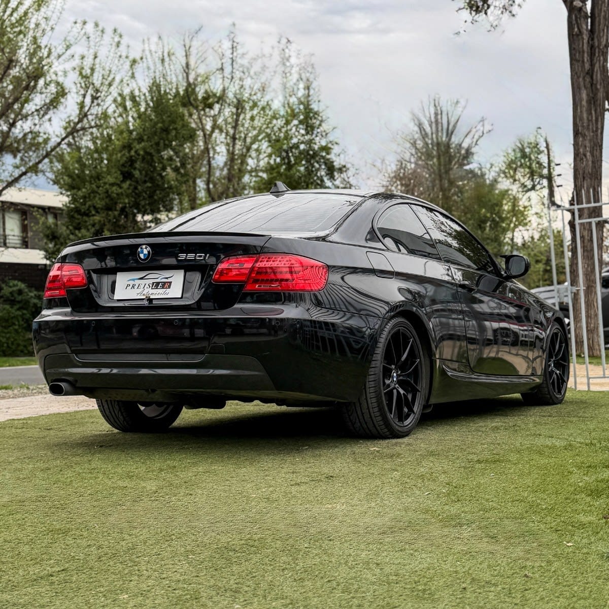 2014 BMW 320 COUPE Negro - Miniatura 6