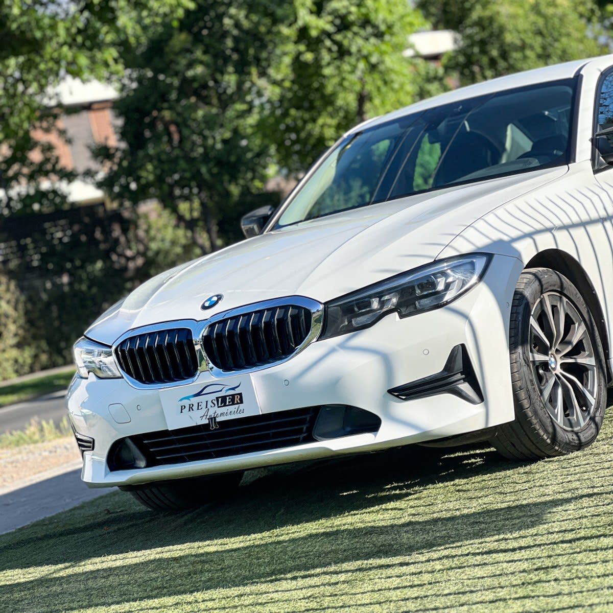 2023 BMW 320I 2.0 Blanco - Miniatura 7
