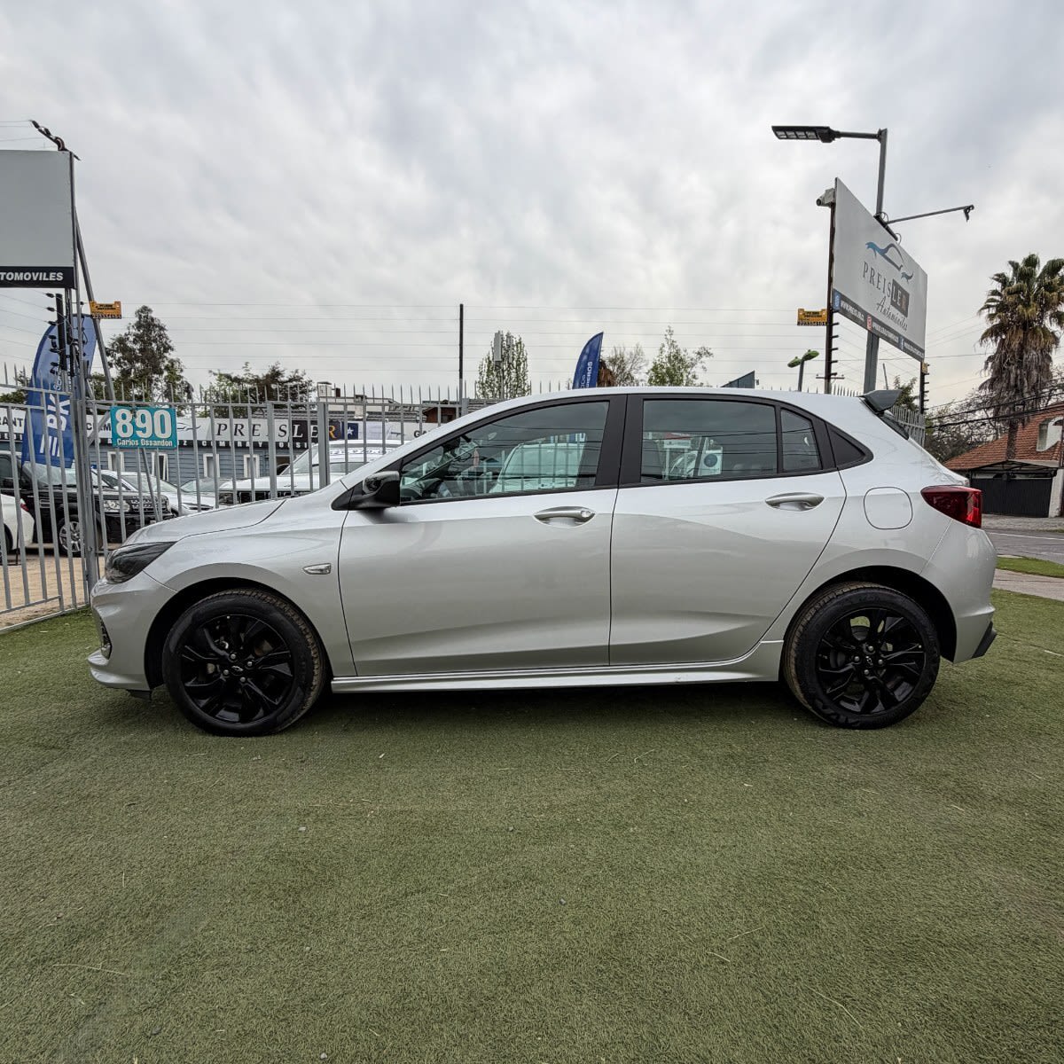 2022 Chevrolet ONIX RS Plata - Miniatura 7