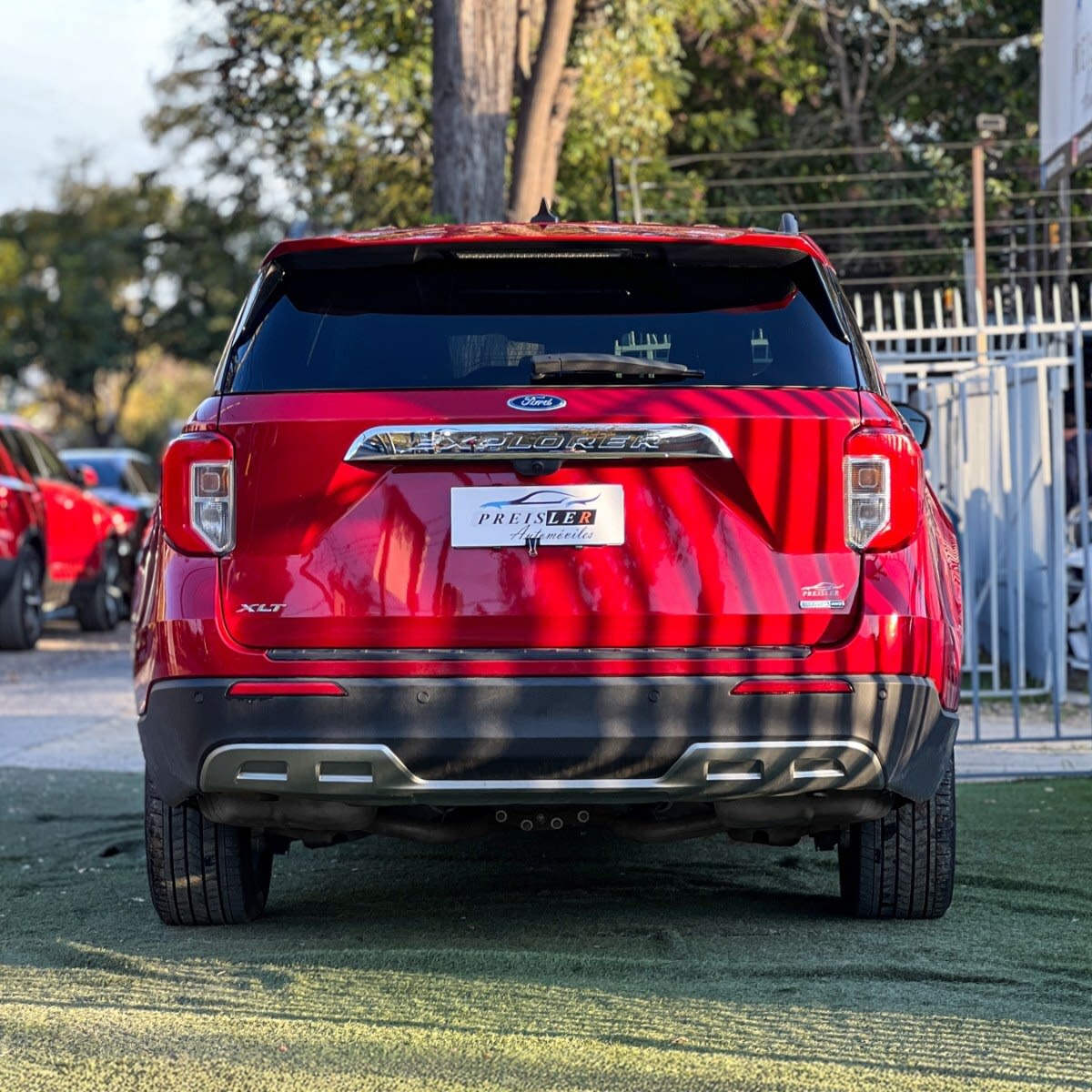 2025 Ford EXPLORER XLT Rojo - Miniatura 5
