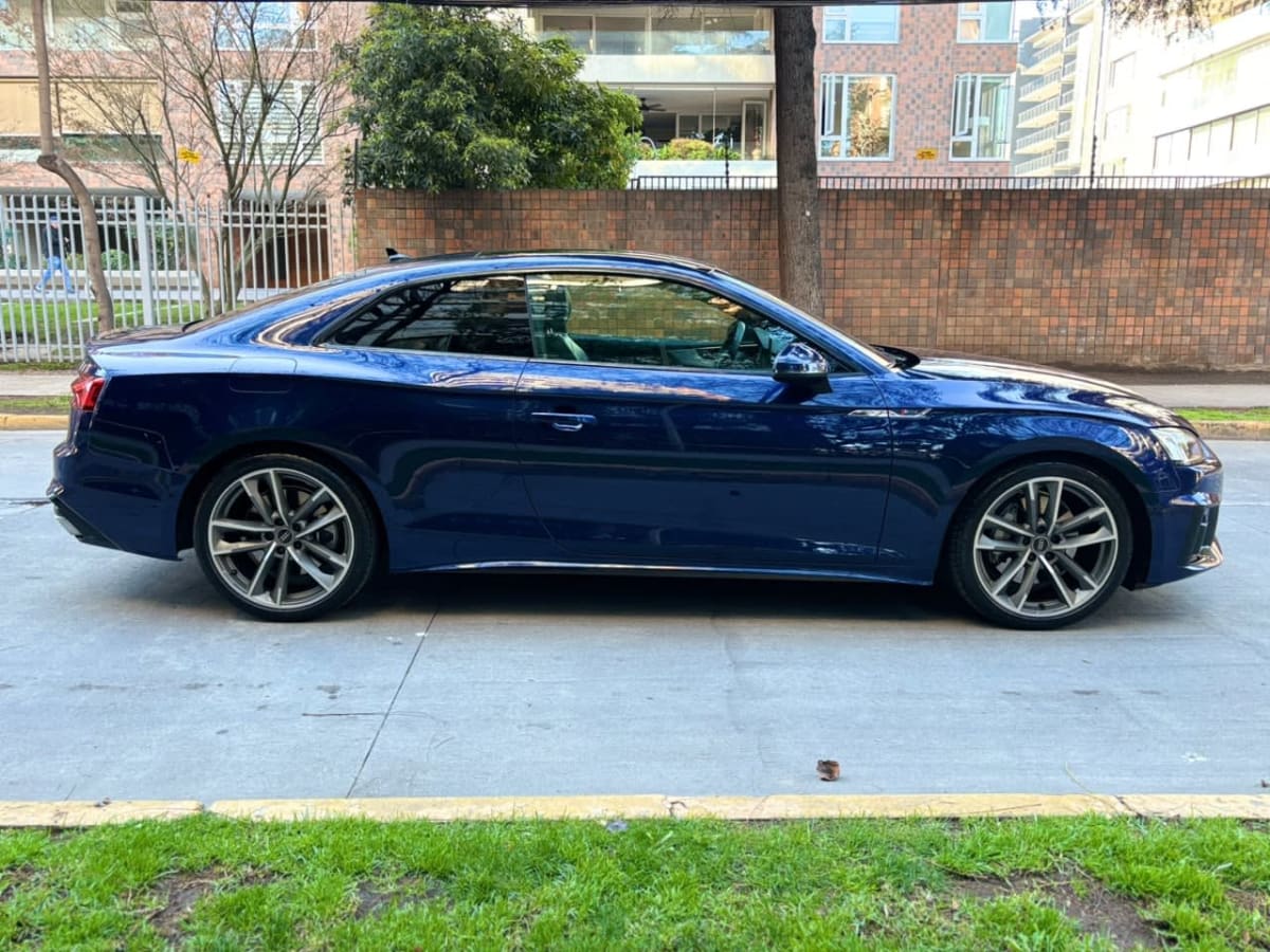 2025 Audi A5 COUPE - Miniatura 8