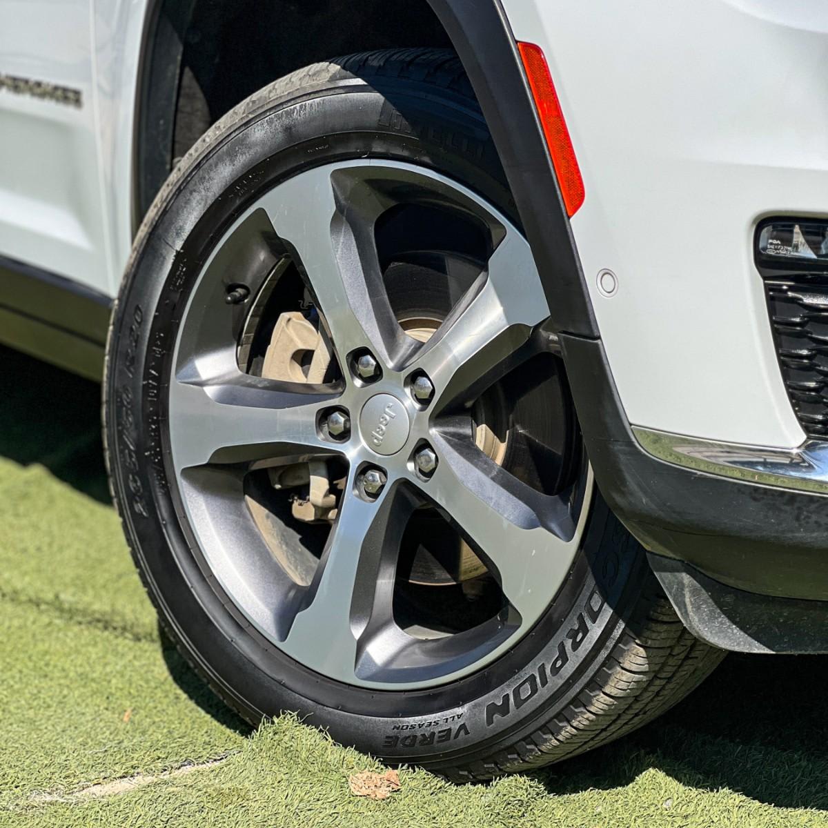 2023 Jeep GRAND CHEROKEE LIMITED Blanco - Miniatura 9