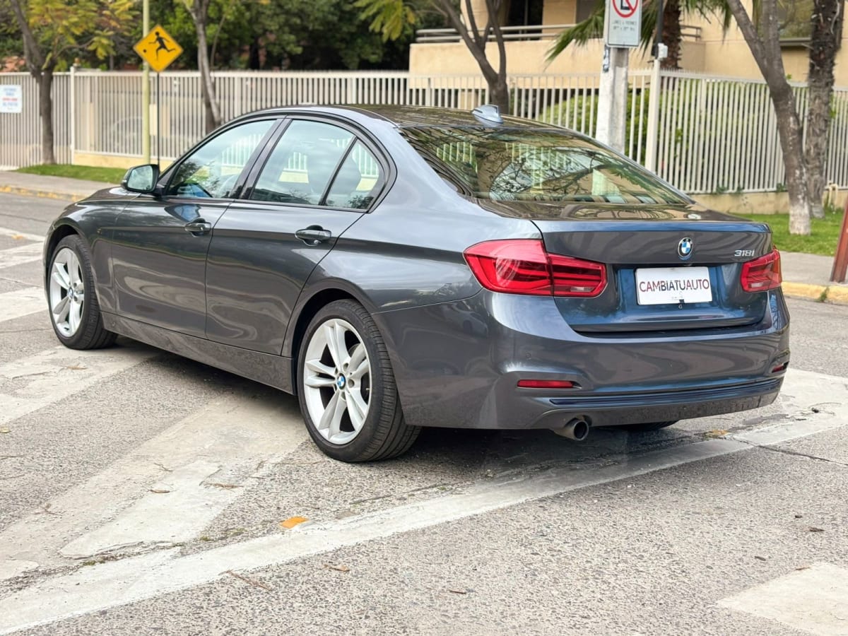 2019 BMW 318 1.5 - Miniatura 6