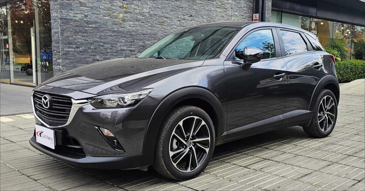 2026 Mazda CX-3 Core Gris - Miniatura 2