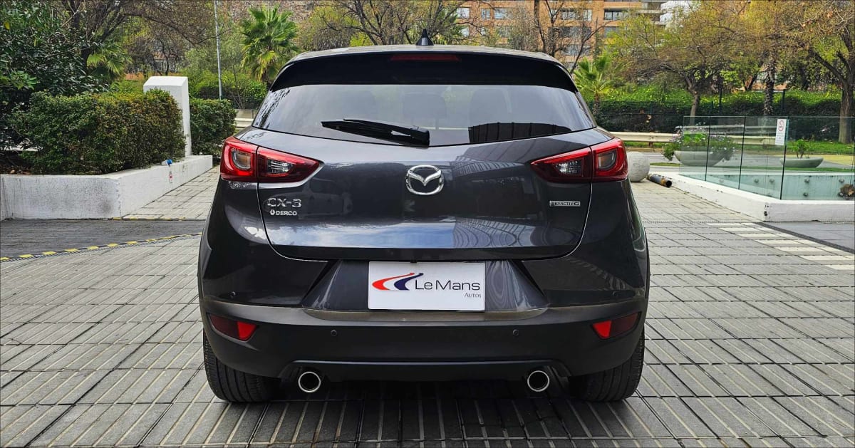 2026 Mazda CX-3 Core Gris - Miniatura 5