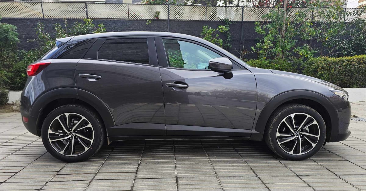 2026 Mazda CX-3 Core Gris - Miniatura 7
