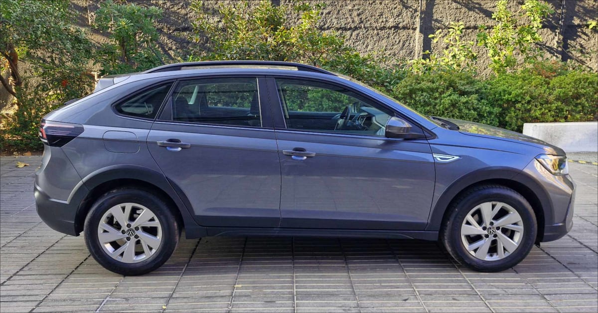 2025 Volkswagen Nivus Comfortline Gris - Miniatura 7