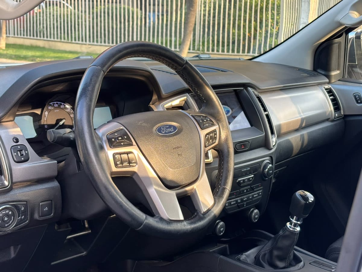2022 Ford RANGER XLT - Miniatura 10