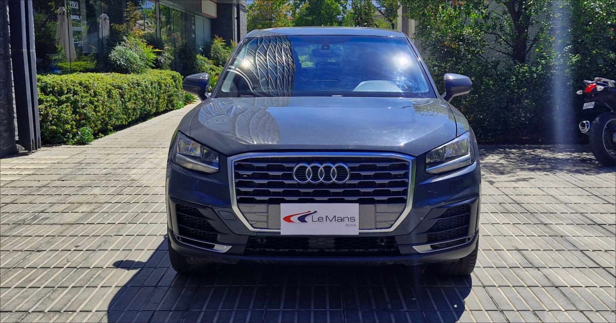 2019 Audi Q2 1.4 Gris - Imagen 1