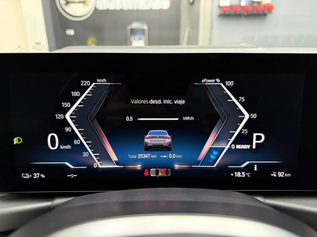2023 BMW I4 ELECTRICO Gris - Miniatura 9