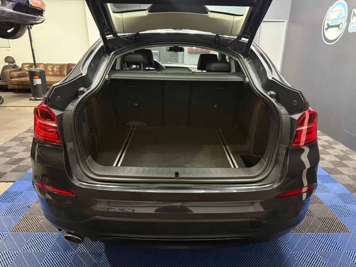2016 BMW X4 Xdrive Gris - Miniatura 3