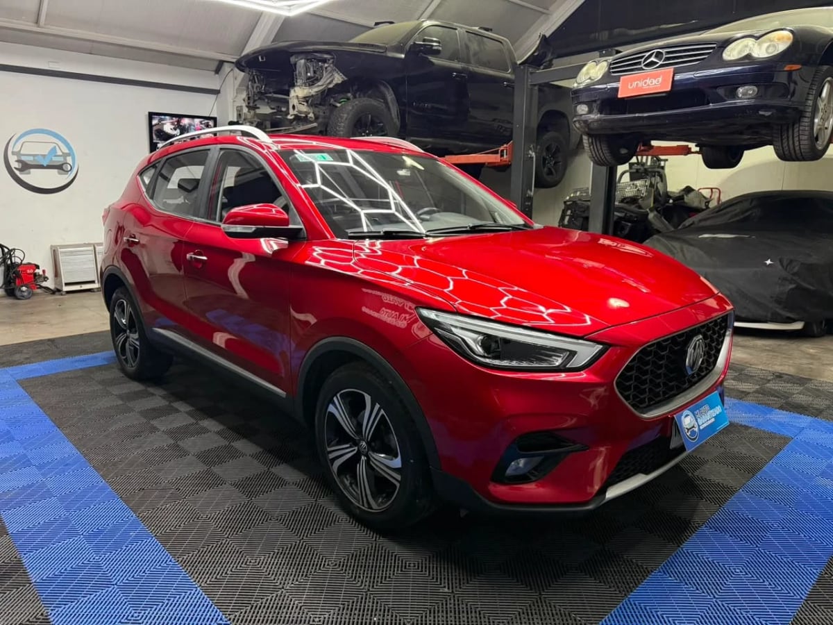 2022 MG Zx 1.5 Rojo - Miniatura 5
