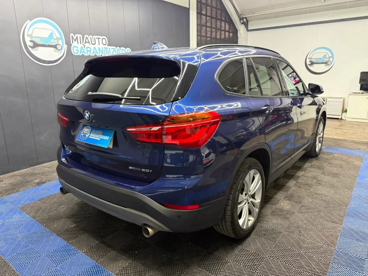 2019 BMW X1 2.0 Azul - Miniatura 4