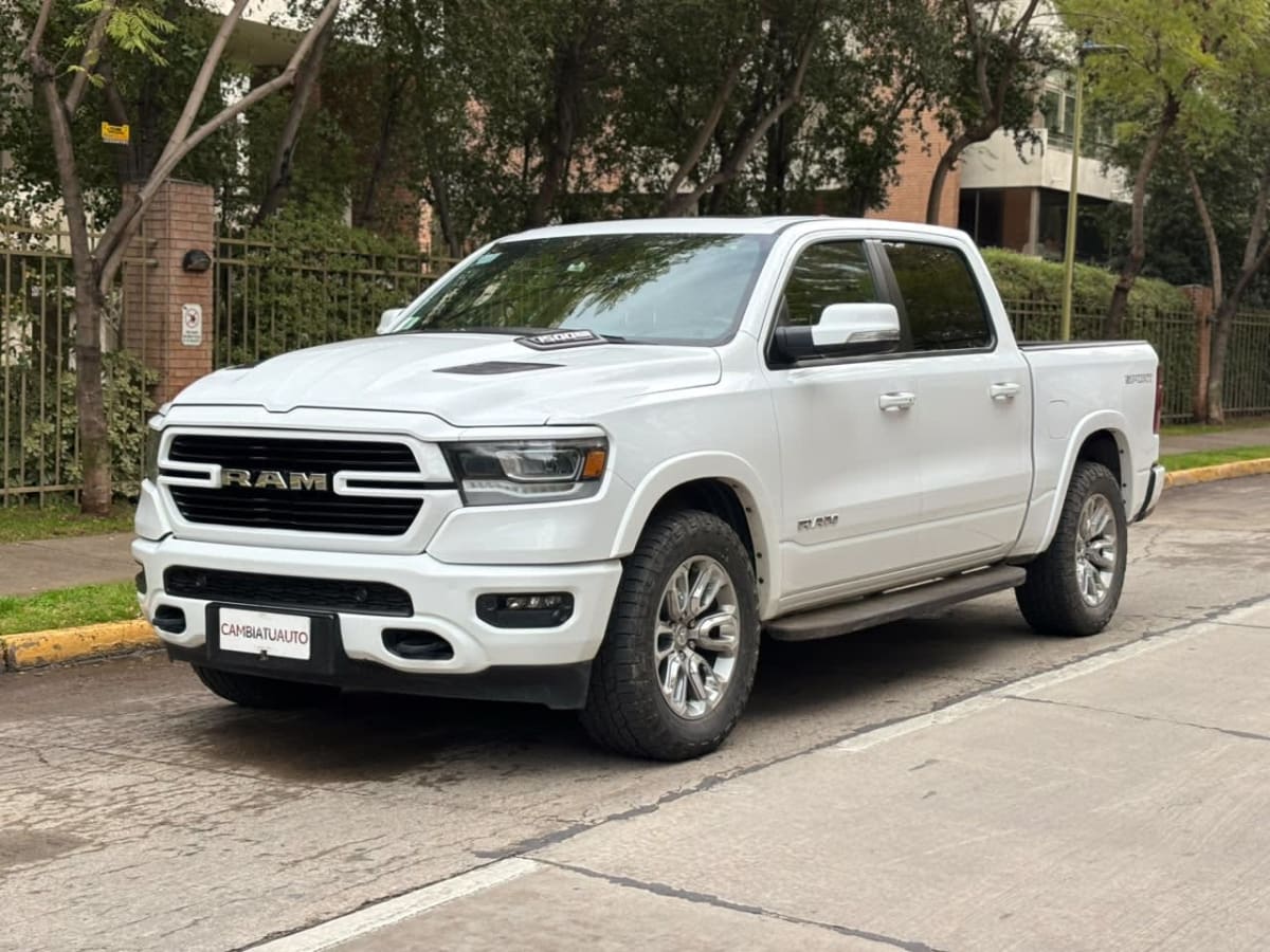2021 Ram 1500 LARAMIE - Imagen 1