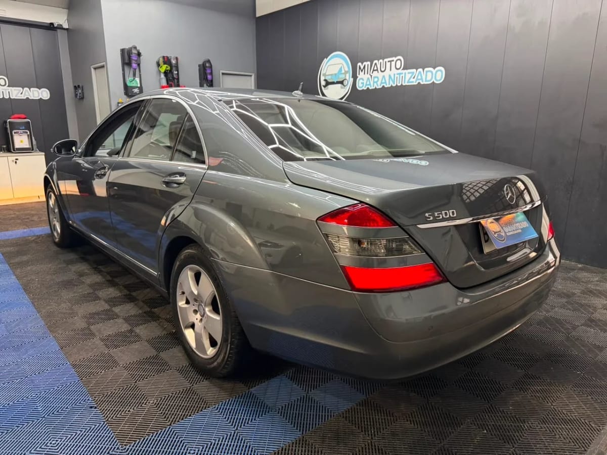 2008 Mercedes-Benz S 500 Gris - Miniatura 2