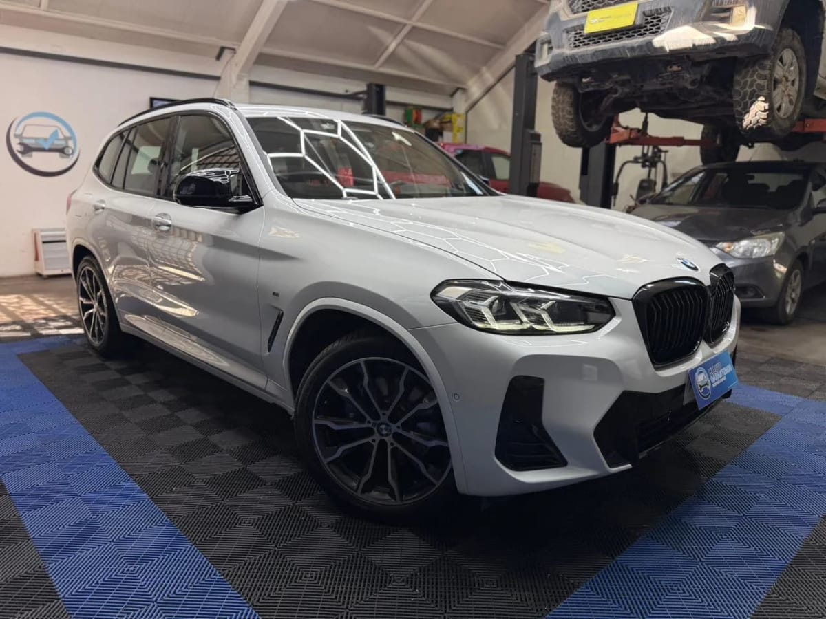 2024 BMW X3 M40i Blanco - Miniatura 4