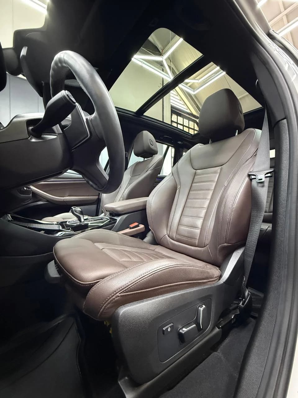 2024 BMW X3 M40i Blanco - Miniatura 6