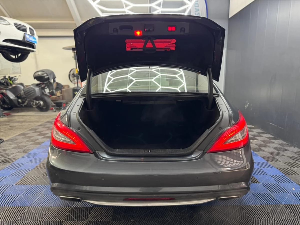 2014 Mercedes-Benz Cls 500 Gris - Miniatura 3