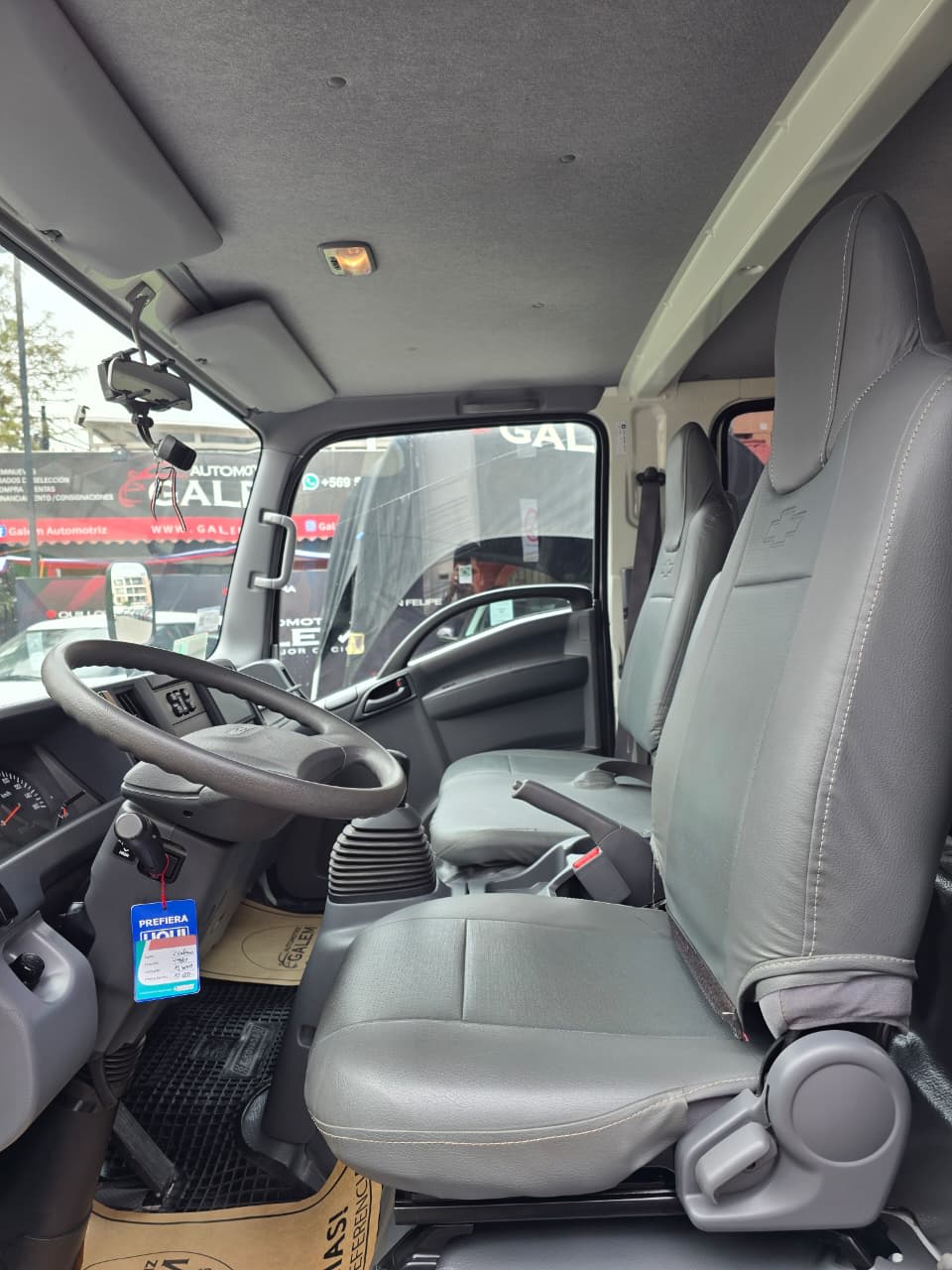 2022 Chevrolet NPR Blanco - Miniatura 9