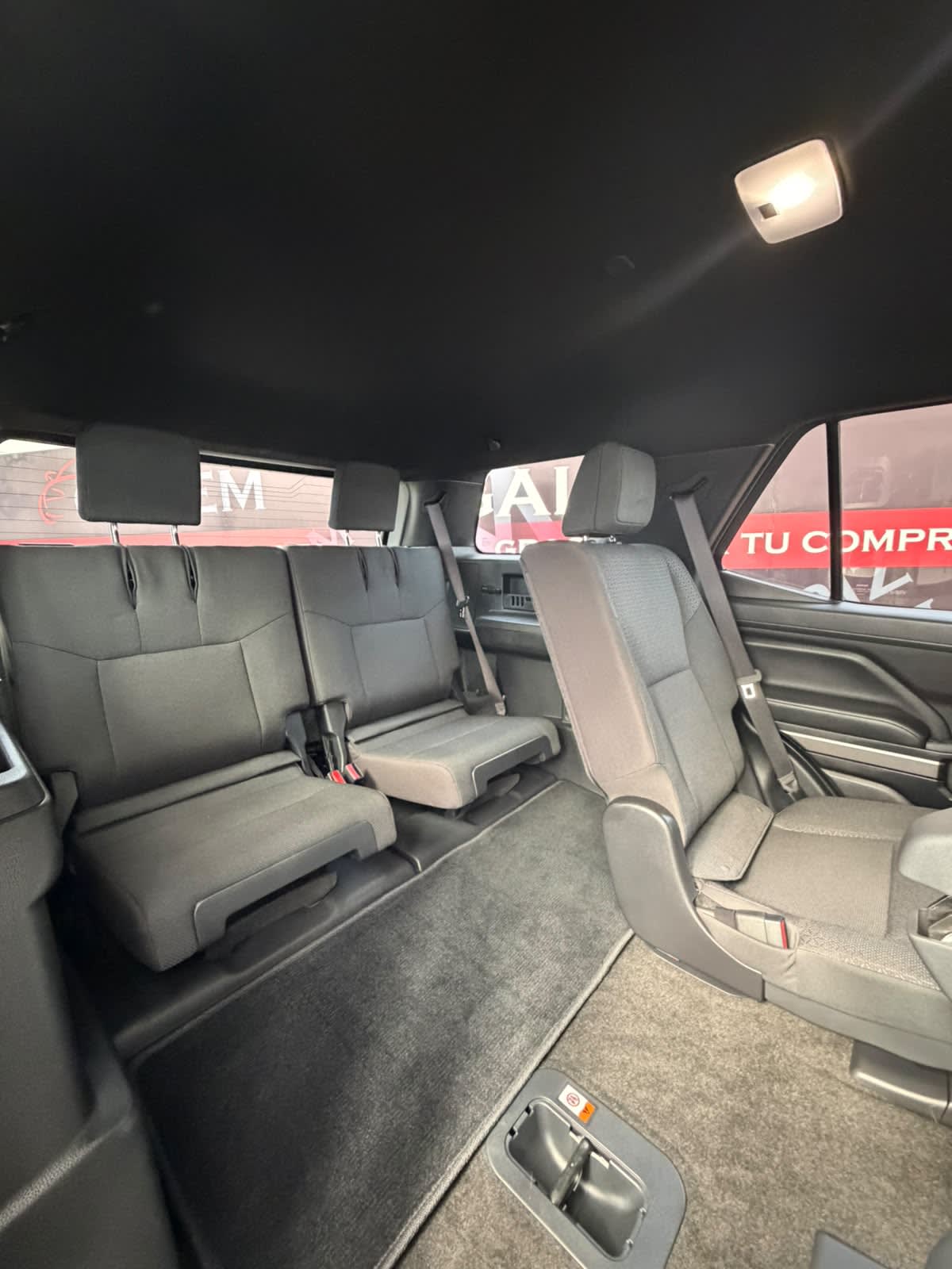 2026 Toyota 4 Runner Blanco - Miniatura 8