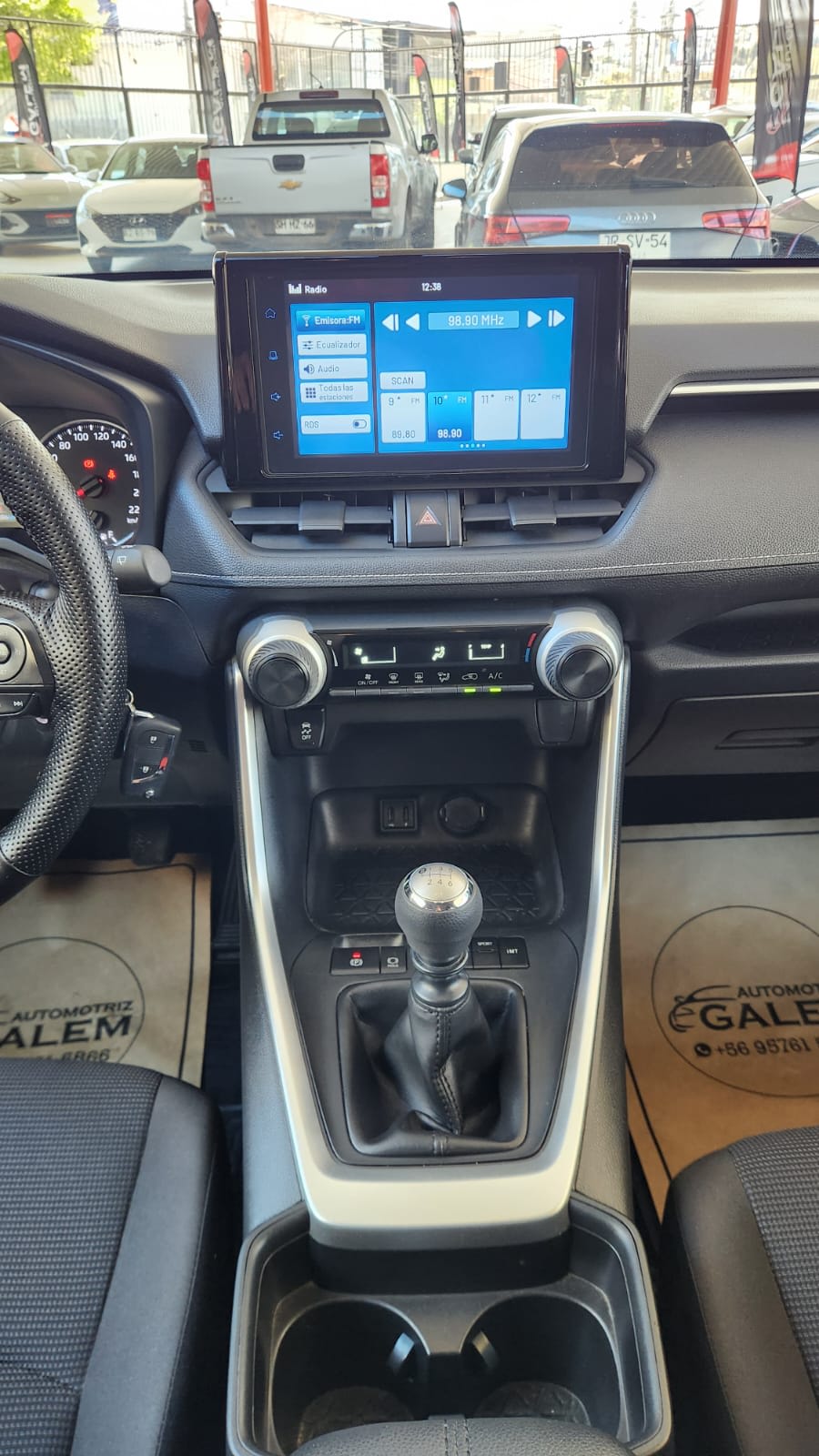 2023 Toyota Rav 4 Blanco - Miniatura 7