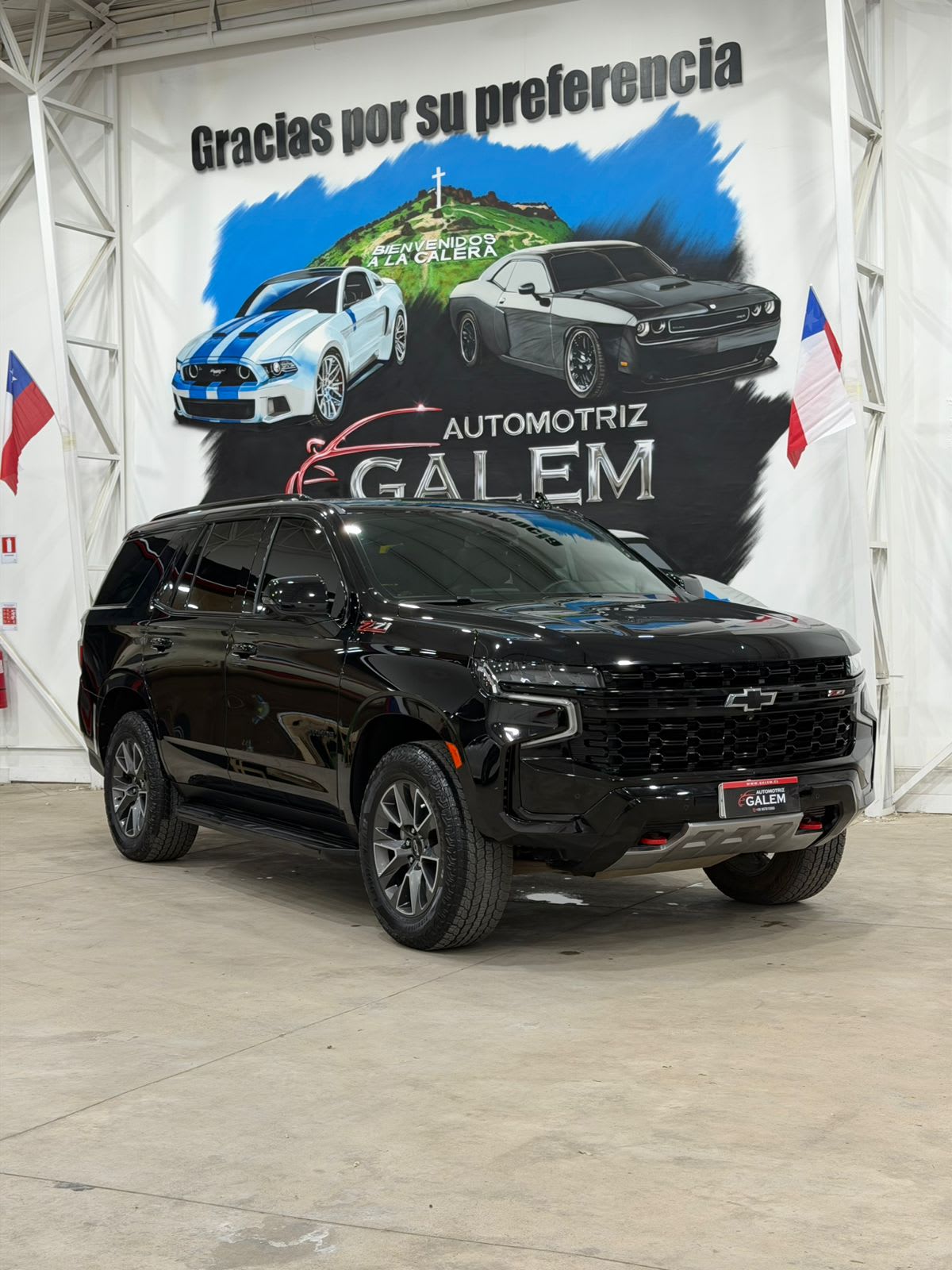 2024 Chevrolet Tahoe Negro - Imagen 1