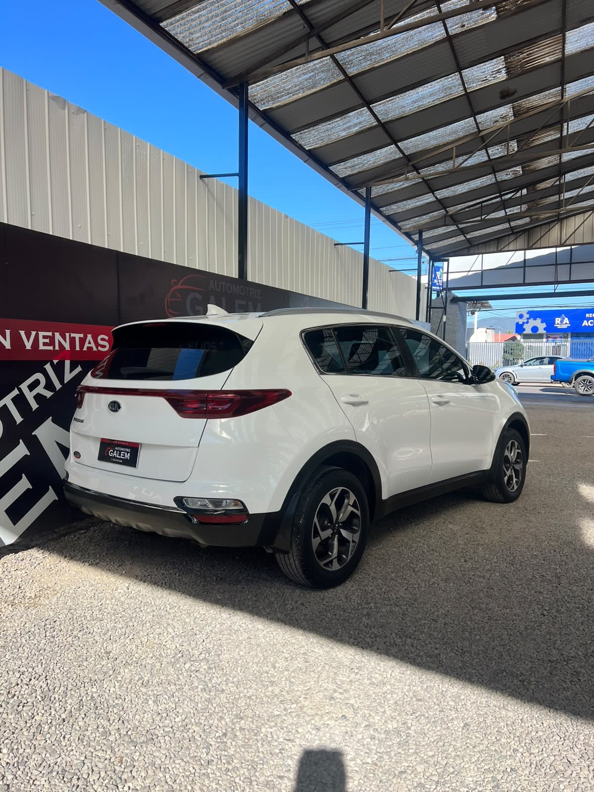 2021 KIA Sportage Blanco - Miniatura 9
