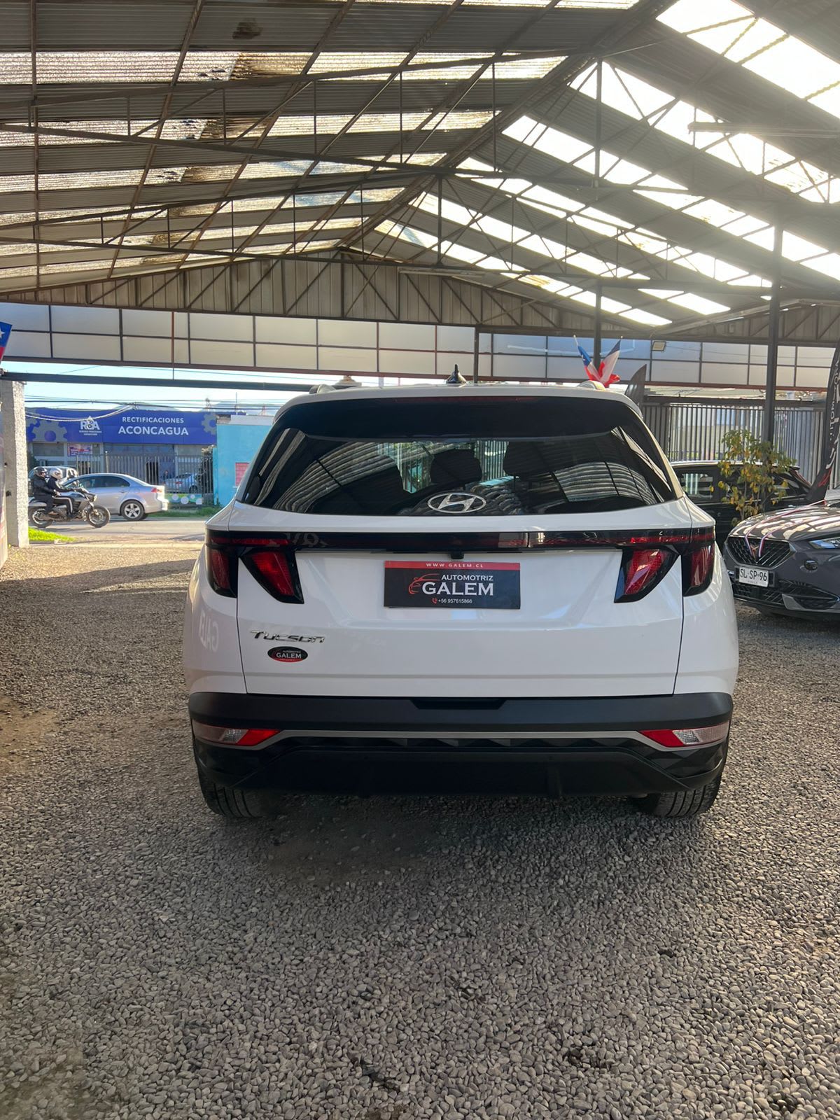 2024 Hyundai Tucson Blanco - Miniatura 10