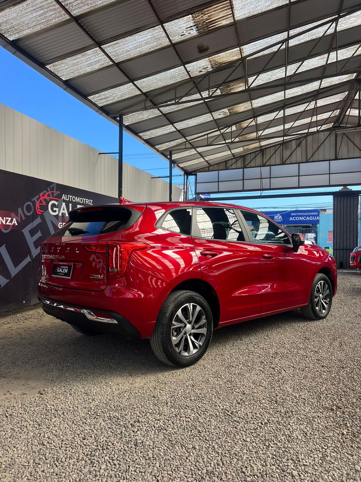 2023 Haval Jolion Rojo - Miniatura 2