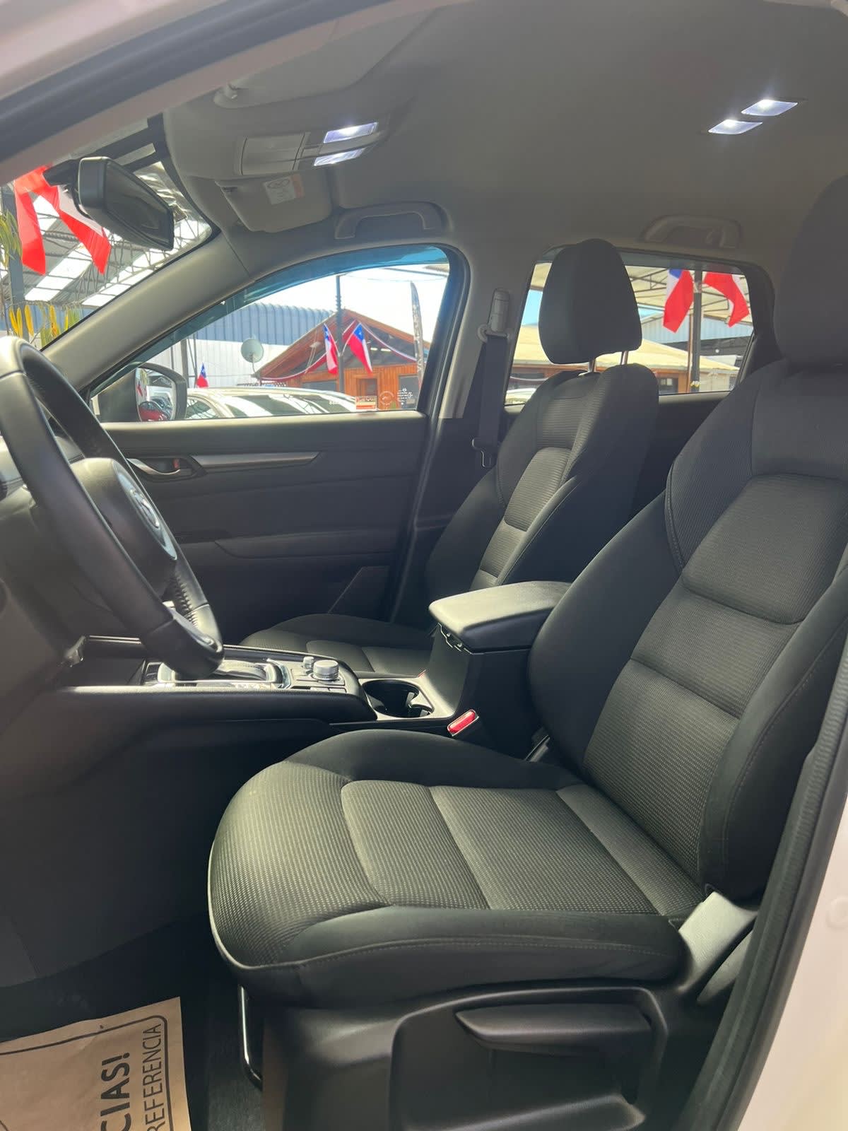 2024 Mazda CX 5 Blanco - Miniatura 9