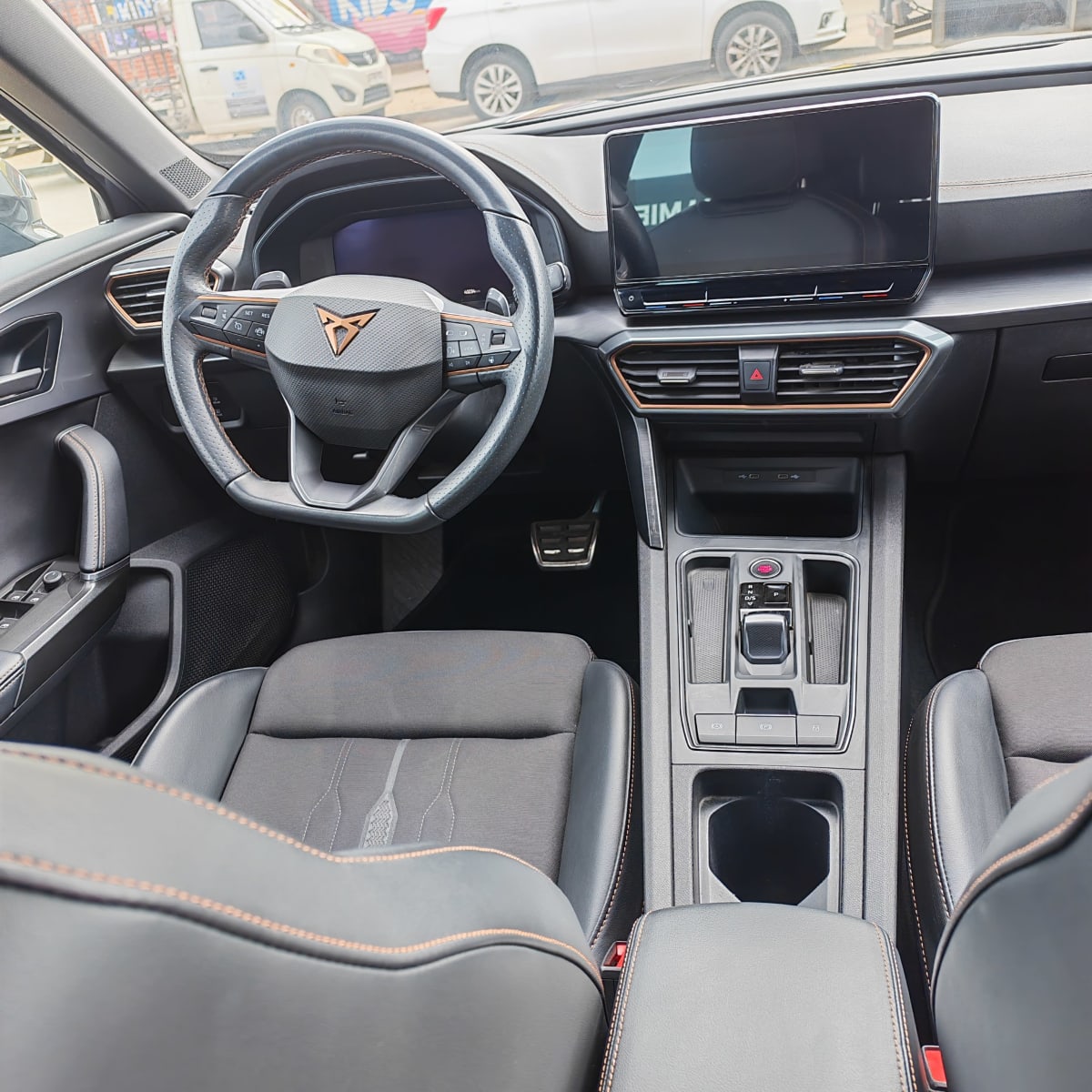 2023 CUPRA Formentor Gris - Miniatura 3
