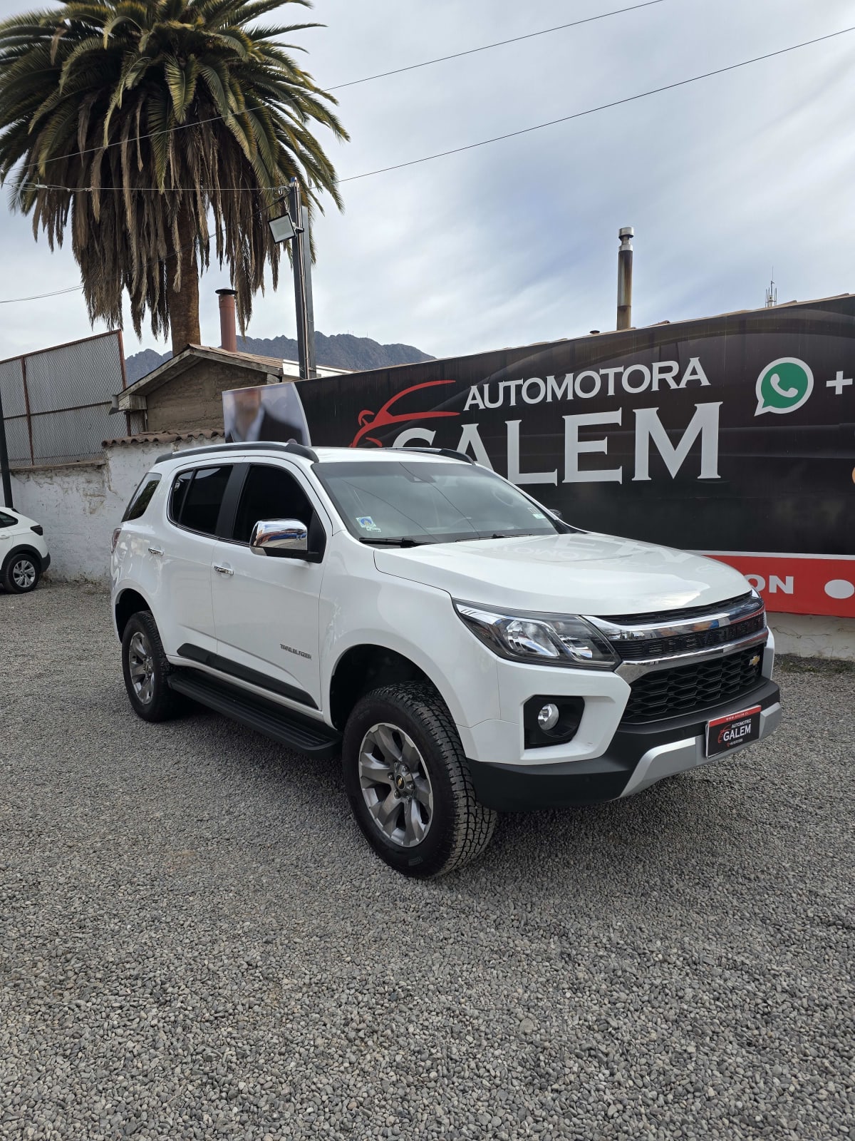 2022 Chevrolet Trailblazer 4X4 2.8 Aut Blanco - Miniatura 3