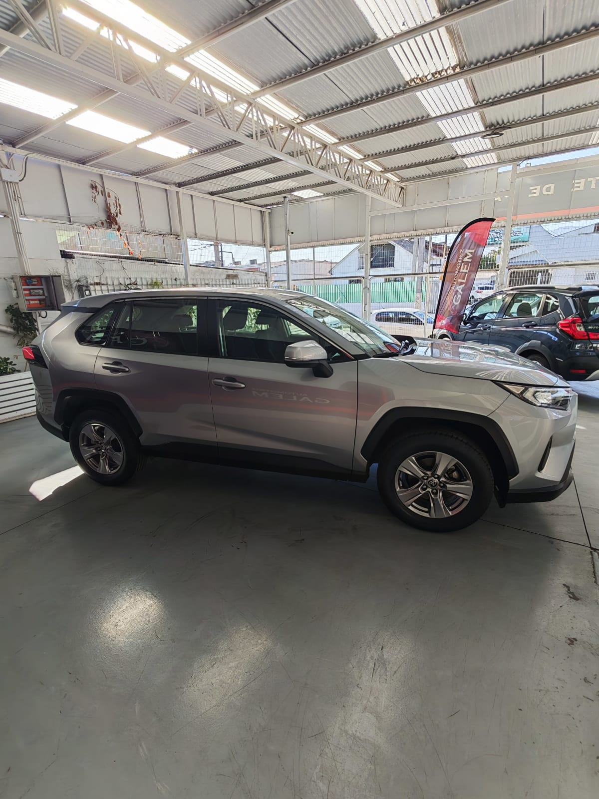2022 Toyota Rav 4 Plata - Miniatura 5