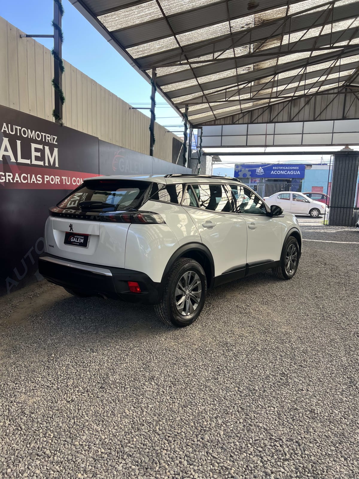 2020 Peugeot 2008 Blanco - Miniatura 7