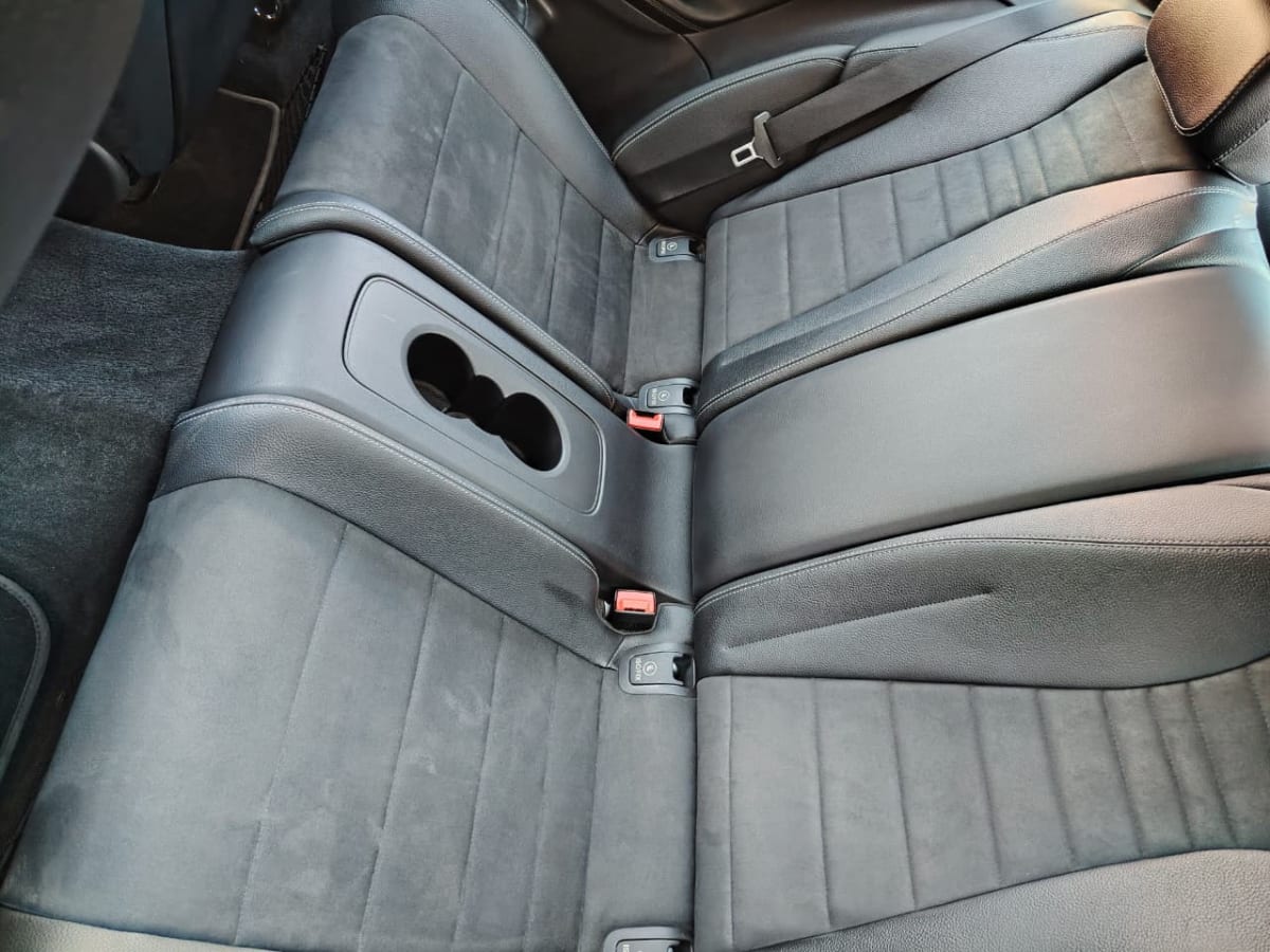 2018 Mercedes-Benz E200 Blanco - Miniatura 6