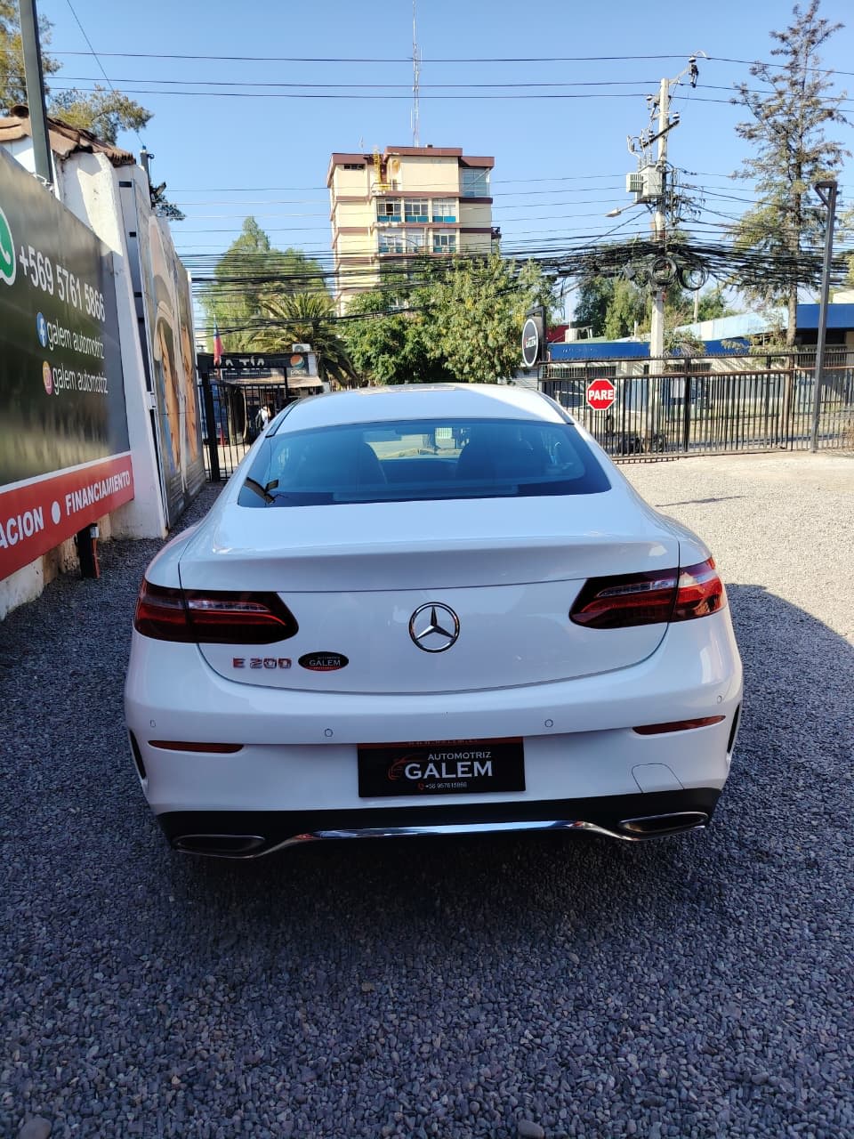 2018 Mercedes-Benz E200 Blanco - Miniatura 9