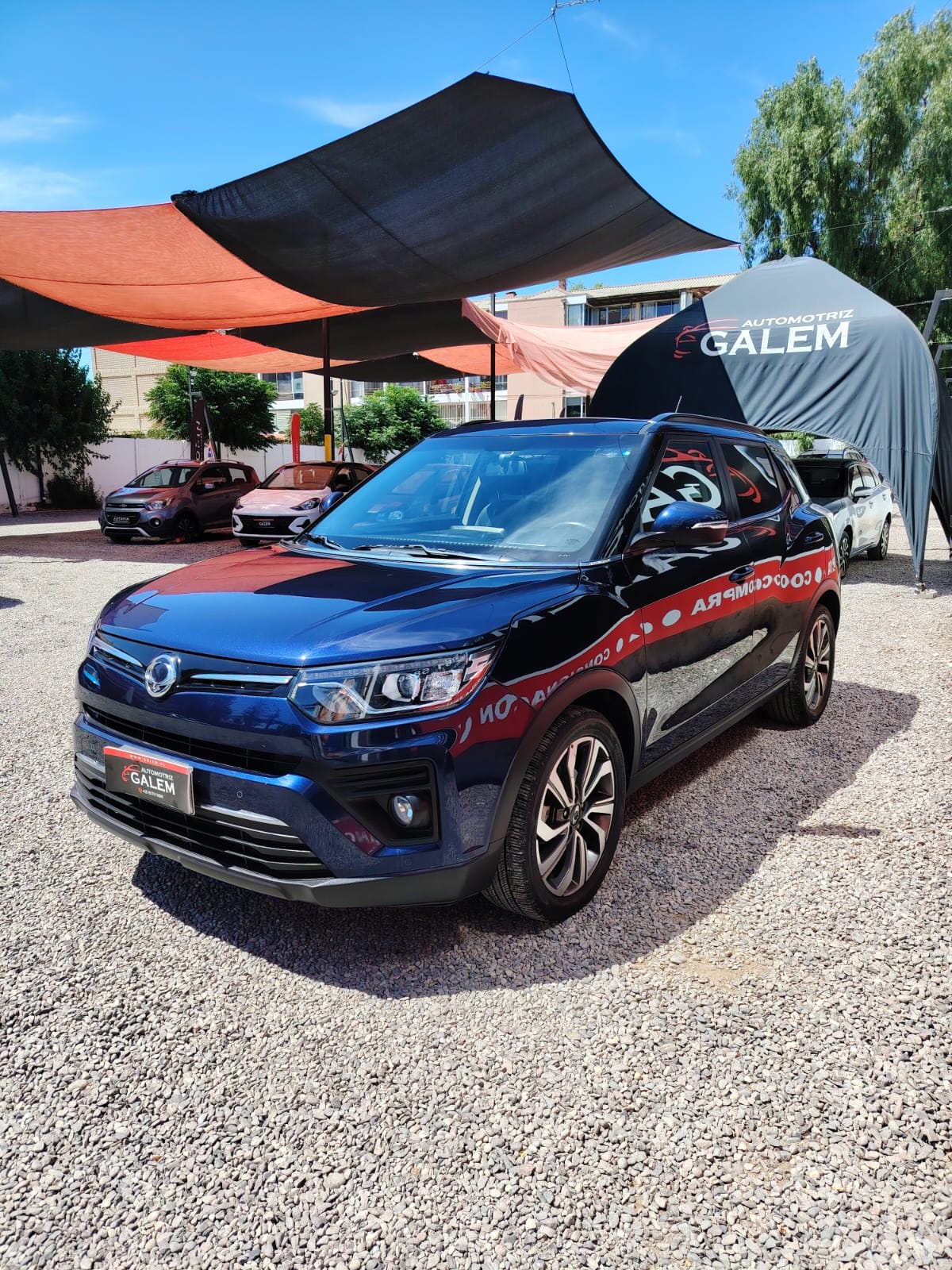 2023 SsangYong Tivoli Azul - Miniatura 6