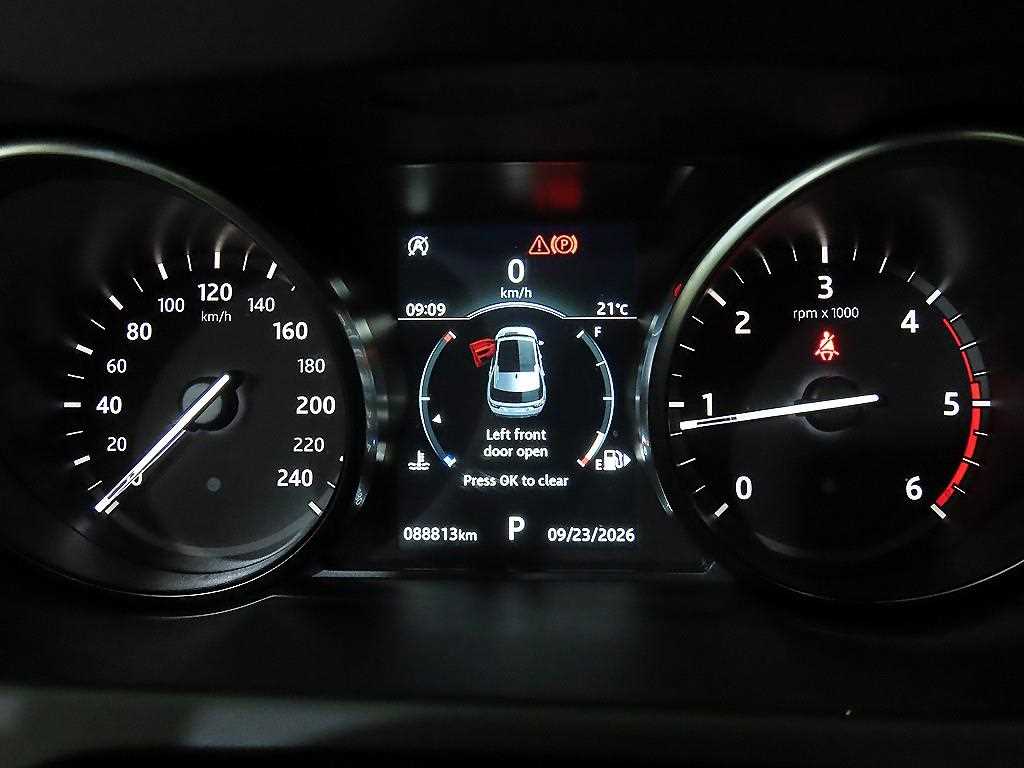 2019 Land Rover Discovery Sport Discovery - Miniatura 9